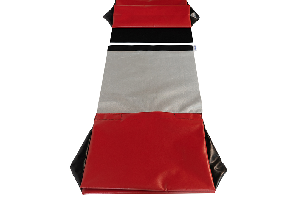 Sandbags pair with soft padding